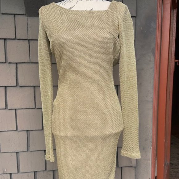 WOW couture Dresses & Skirts - Sparkling gold mesh see through sleeves dress